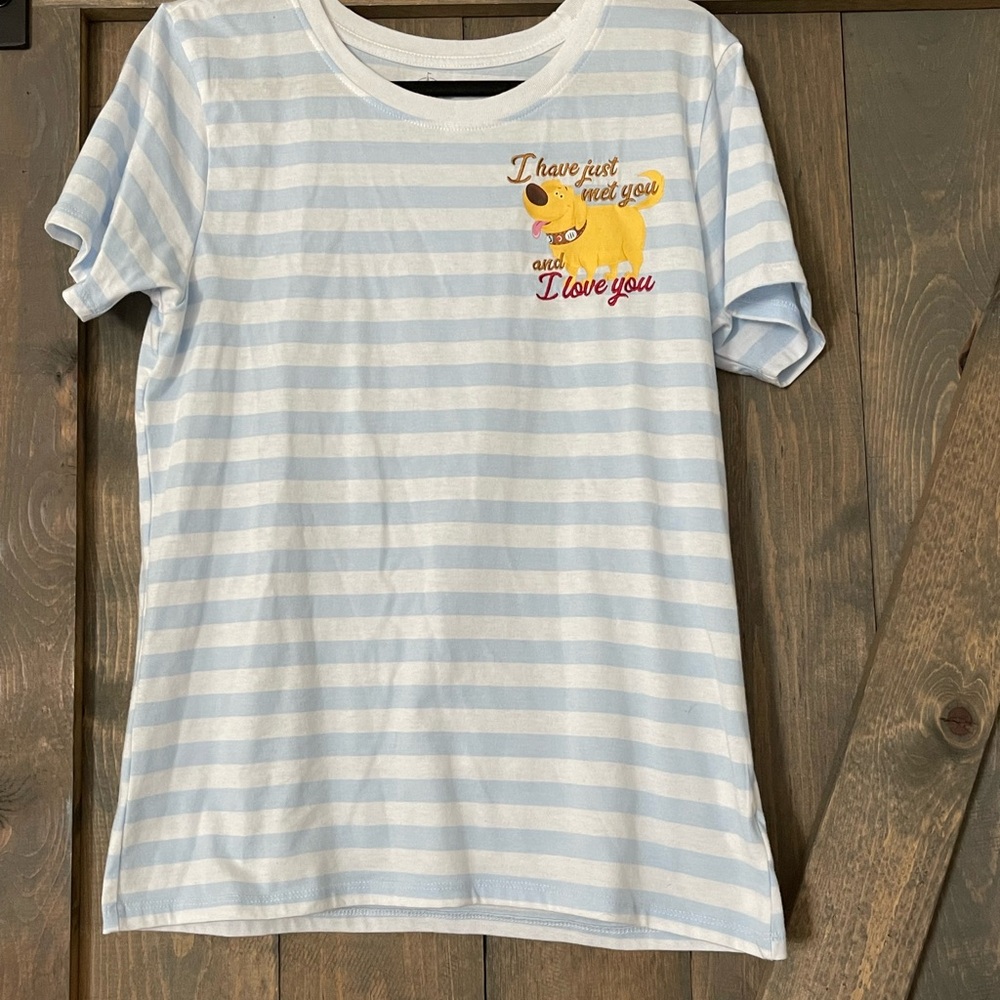 NWOT Disney Pixar Dug women’s short sleeve shirt size XL
